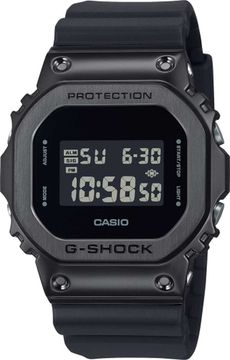 Наручные часы Casio GM-5600UB-1D