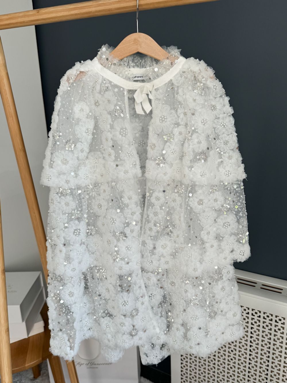 Новая накидка Self-Portrait, 128