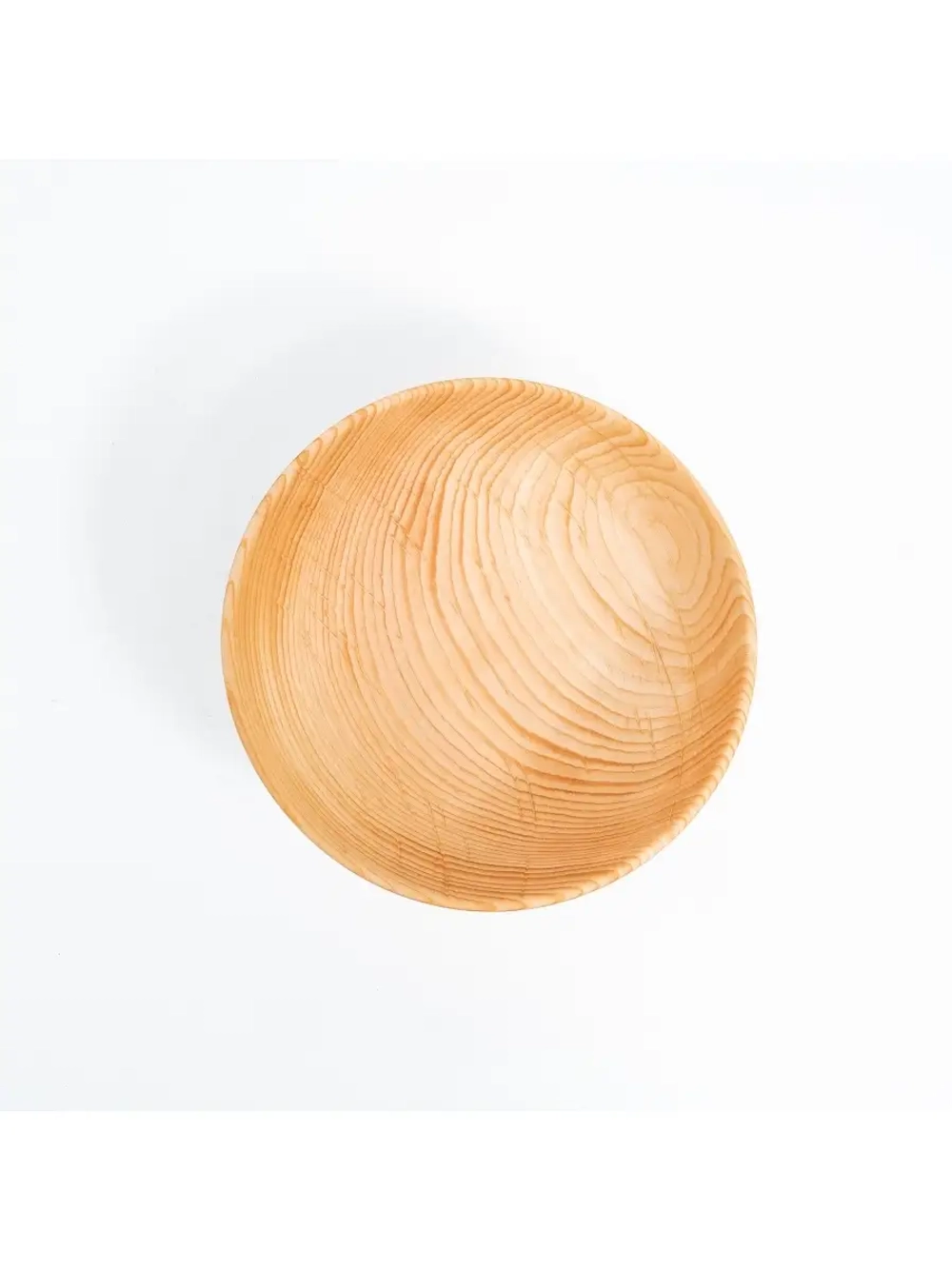 Деревянная тарелка из Кедра коллекция "Лотос"