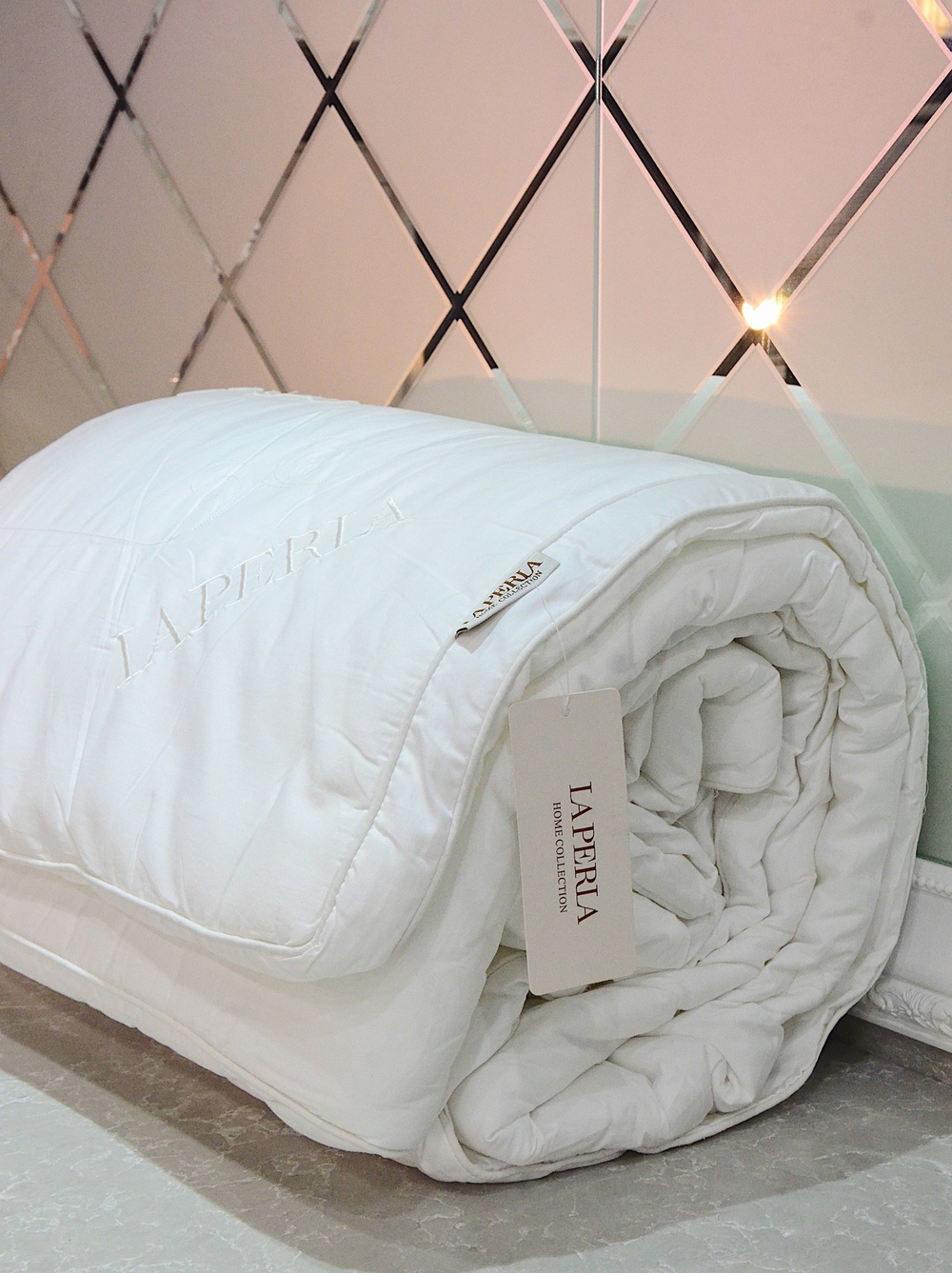 Теплое одеяло с шелком и бамбуком La Perla 150x210