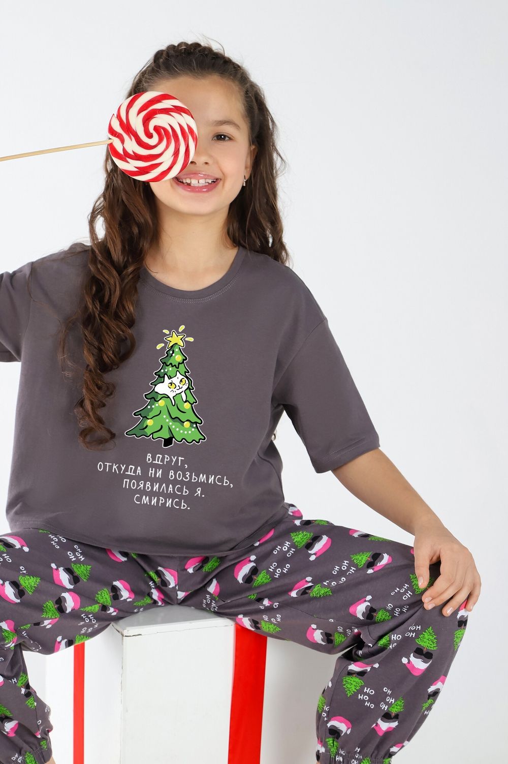 Костюм для девочки Стар-1 Виотекс СЕРЫЙ