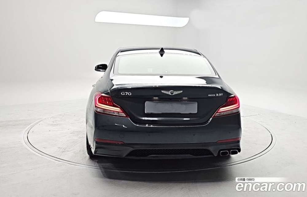 Genesis G70 2.0T AWD (05.2020)