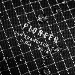 Картхолдер Pioneer Molecule Card Wallet