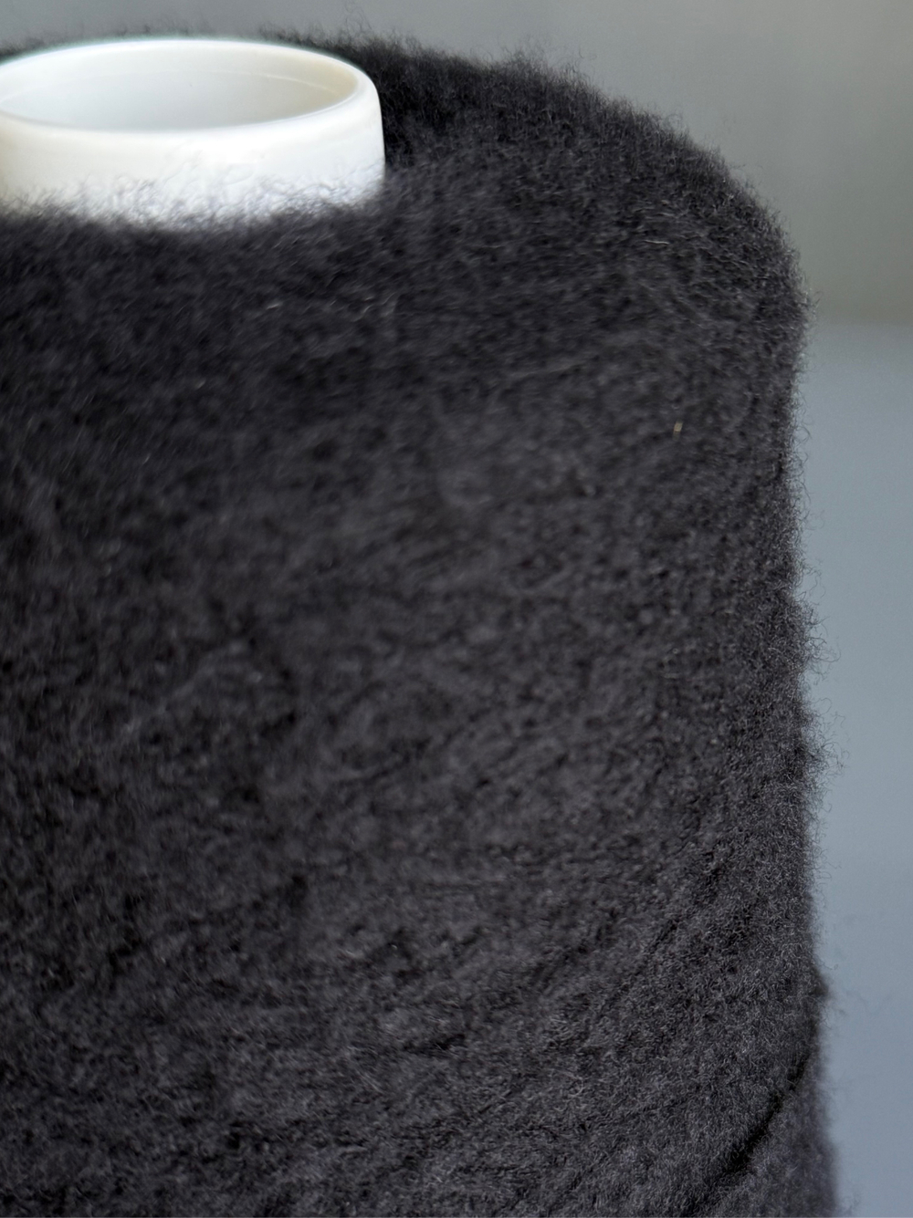 Пряжа Filati Biagioli Modesto DAFFY (65% меринос,28% кашемир, 7% па) 480м/100 м, черный