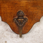 Настенная вешалка с латунными крючками в Классическом стиле