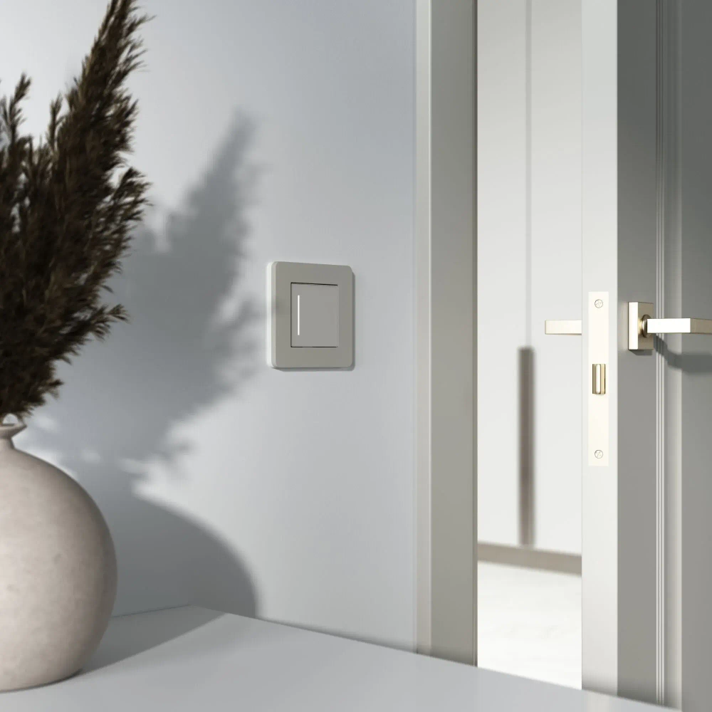 Умный сенсорный выключатель одноклавишный (дымчатый) W4513641