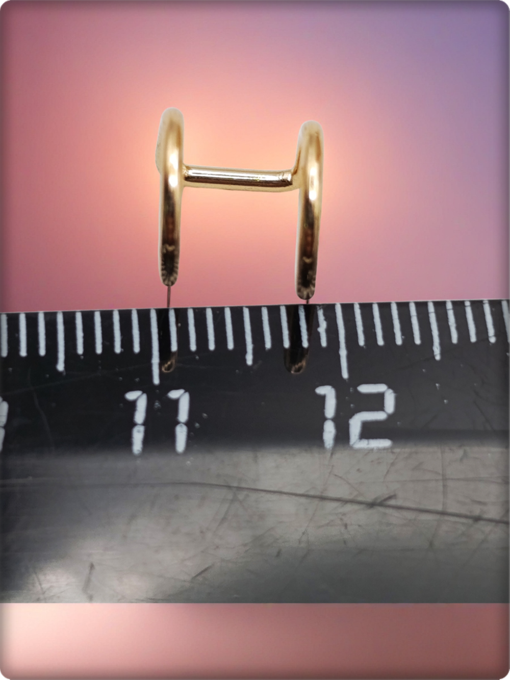 Клипса без прокола уха "Двойная" золотистая. Бижутерия.