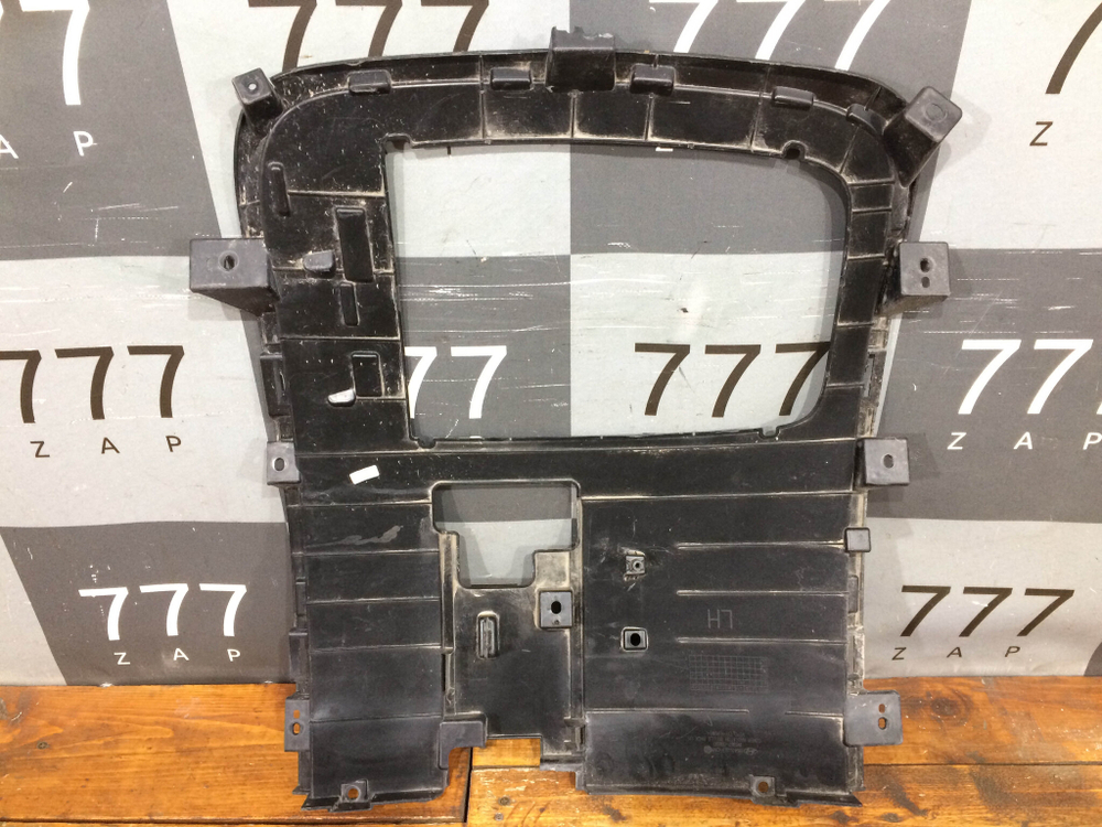 Кожух радиатора Hyundai Staria (US4) 21-нв Б/У Оригинал 86367CG600