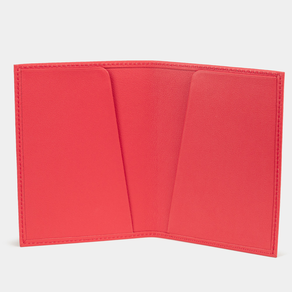 Обложка для паспорта из натуральной кожи теленка, красного цвета