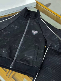 Детский спортивный костюм Prada
