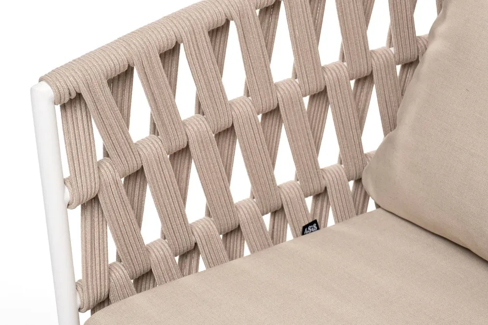 "Диего" диван 2-местный плетеный из роупа, основание дуб, каркас алюминий светло-серый (RAL7035) муар, роуп бежевый круглый, ткань бежевая 052