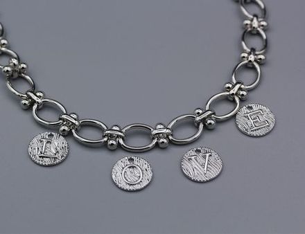 Подвески-буквы