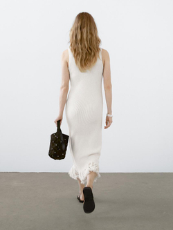 Massimo Dutti Трикотажное платье с бахромой по низу, натуральный, кремовый