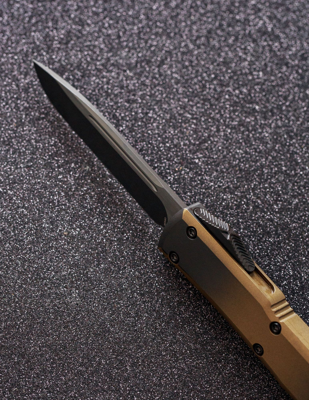 Автоматический складной нож SteelBro Ultratech S/E Tanto Cerakote Black Cherry M390 121-1BKMDBRZCS (бронзовый-черный)