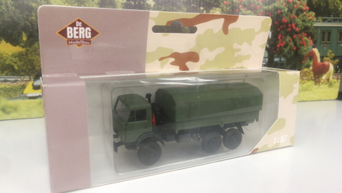 Грузовик тентс прицепом, военный, H0