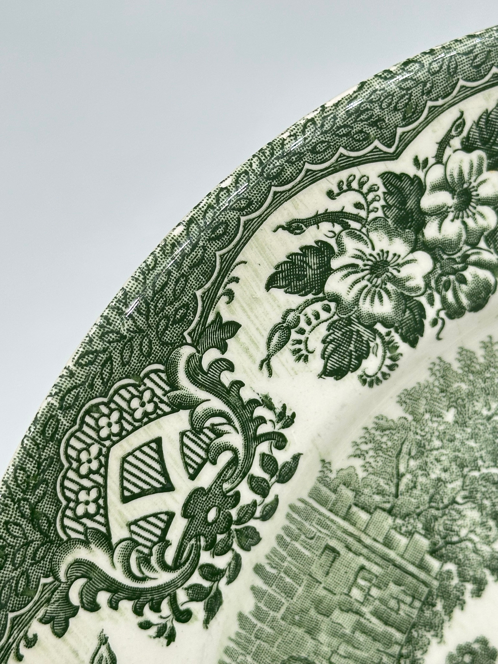 Тарелка 24,5см English Ironstone