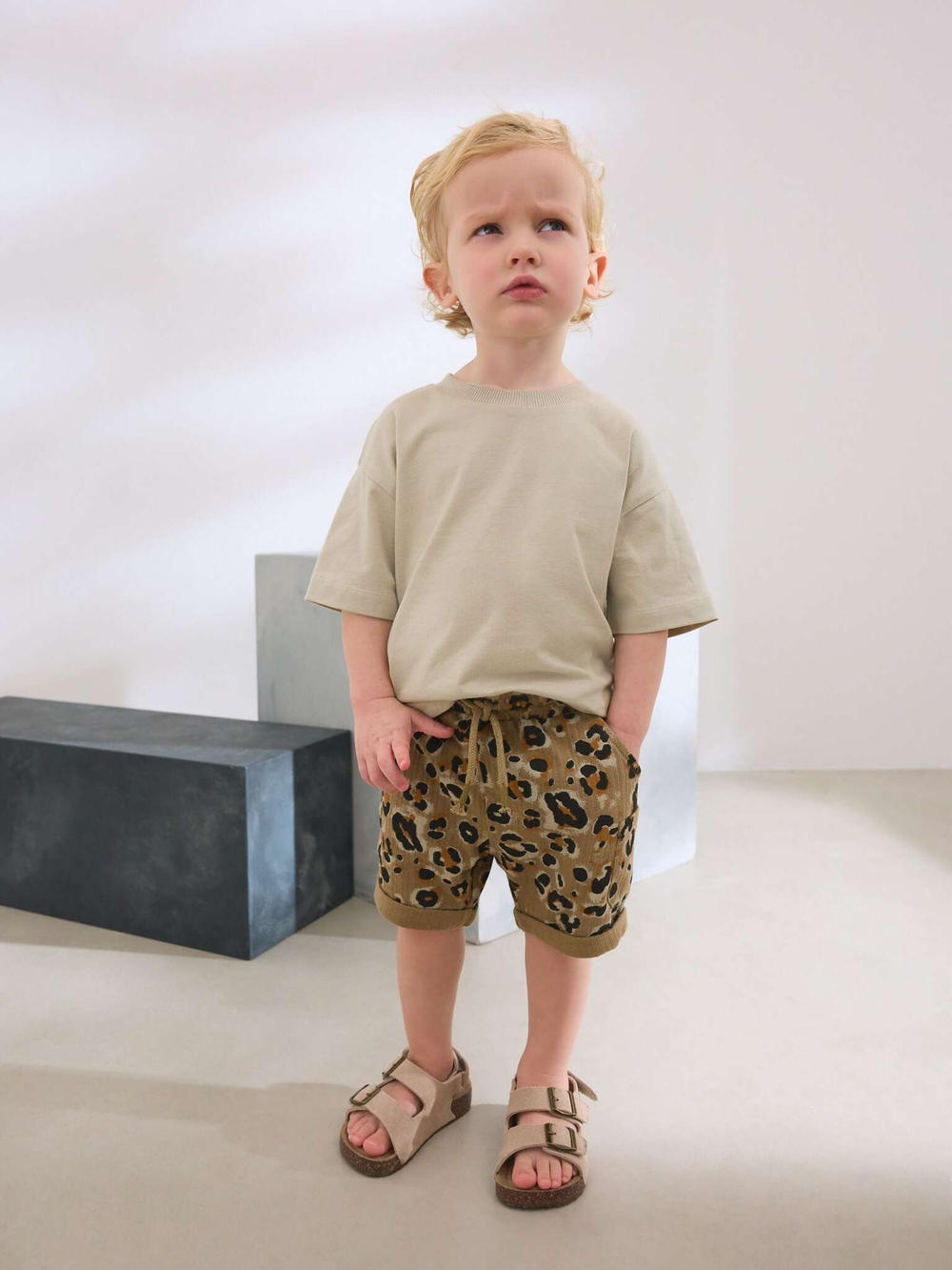 Шорты для мальчика Next AA0-093, Коричневый, Черный