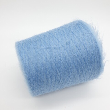 Пряжа Ilaria Aurora  (67% кидмохер, 5% меринос, 28% па) 1000м/100гр, чистое небо