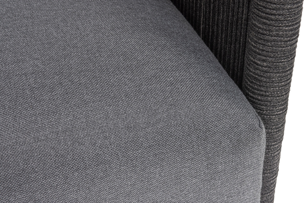 "Джелло" кресло плетеное из роупа, каркас алюминий темно-серый (RAL7024) муар, роуп темно-серый круглый, ткань темно-серая 027