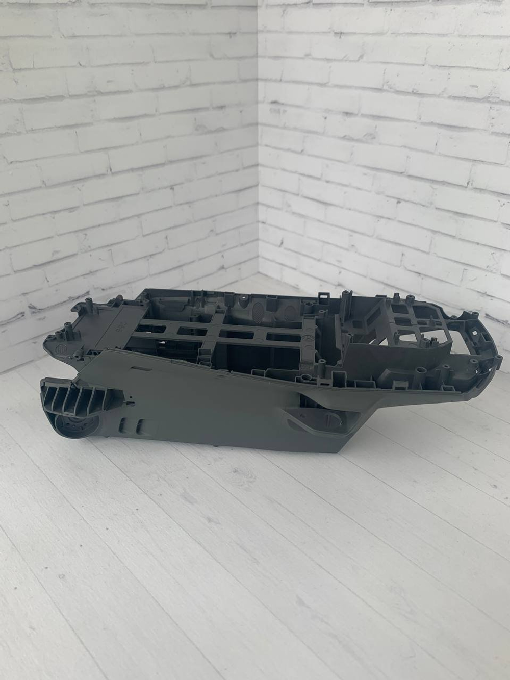 DJI Mavic 3 Pro/3T Средняя корпусная часть