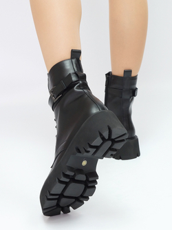 Ботинки женские