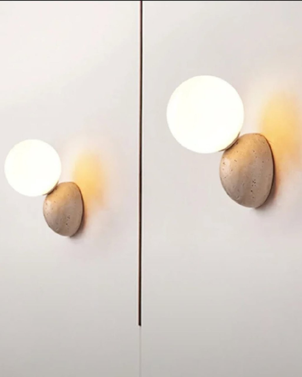 Бра из травертина