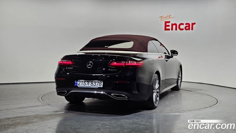 Mercedes-Benz E-Class W213 E450 4MATIC Cabriolet (05.2023)