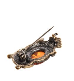 AM-2643 Брошь «Совушка на ветке» (латунь, янтарь)