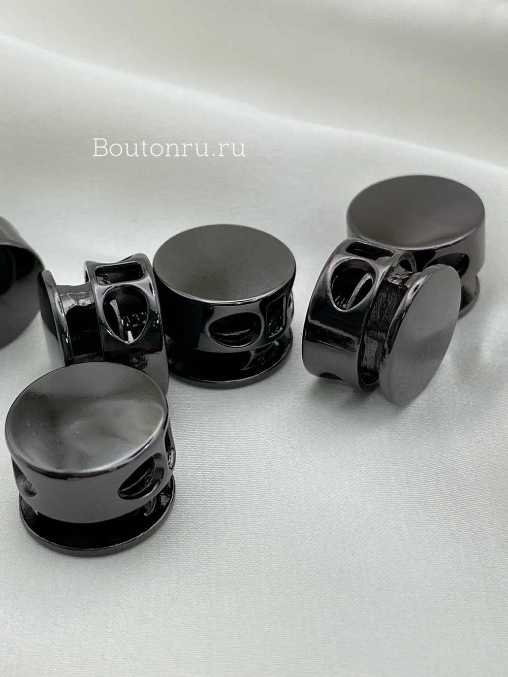 Фиксаторы шнура для одежды черные (графит)