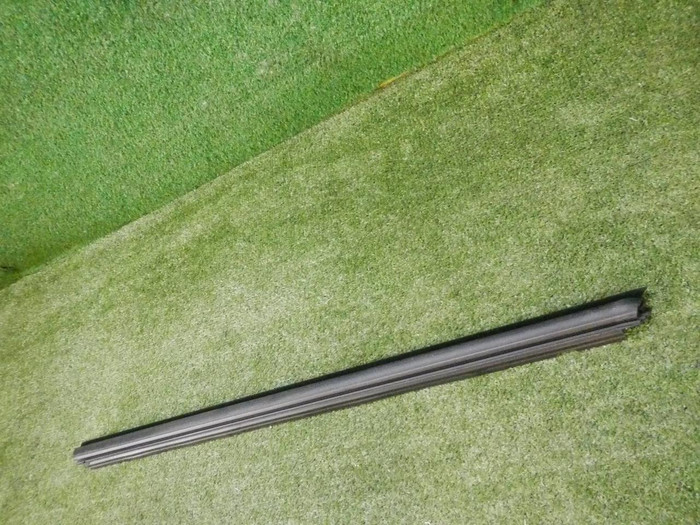 Накладка двери передняя левая Mercedes GLE V167 (2018-н.в.)