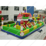 Коммерческий надувной батут "Зелёный замок"