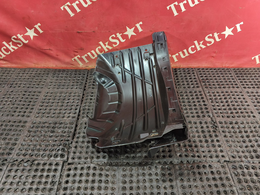 Крыло переднее правое верхняя часть 2019г.