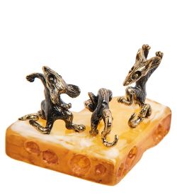 Народные промыслы AM-3118 Фигурка «Мыши Диско» (латунь, янтарь)