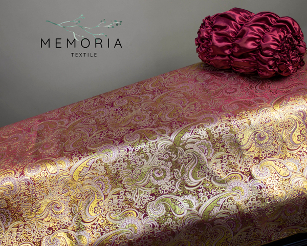 Чехол на гроб "Парча атлас" крышка вгладь, бордо