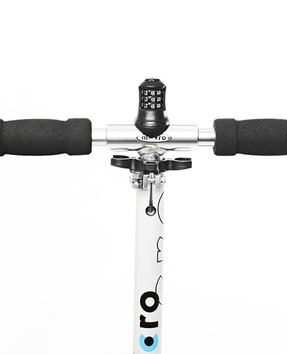 Самокат Micro White с замком