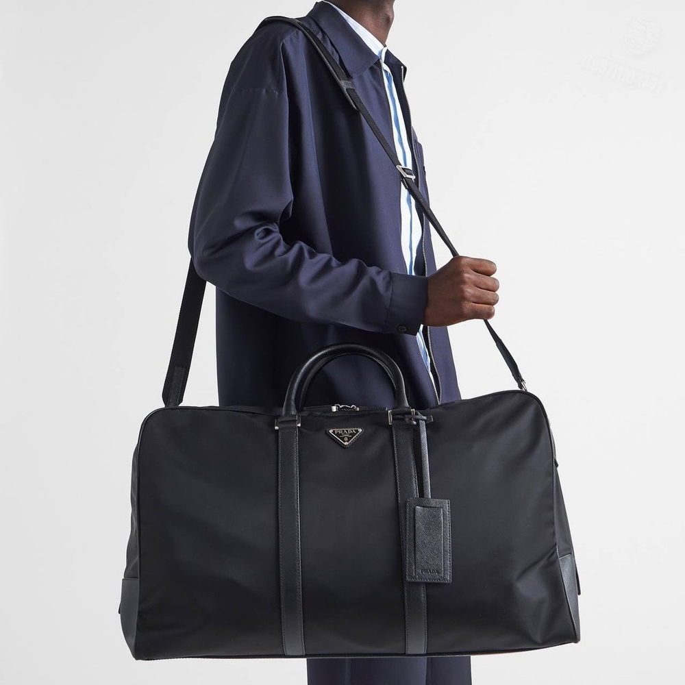 Дорожная сумка Prada