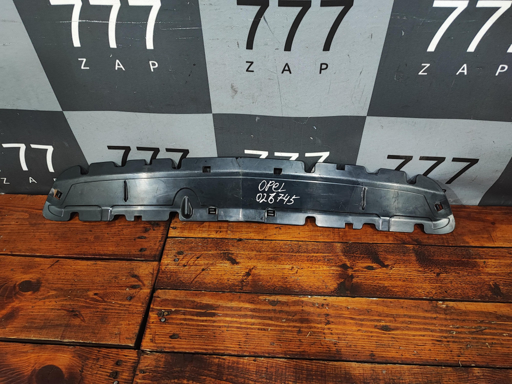 Окантовка решетки радиатора Opel Vectra C Новая Оригинал 9179608