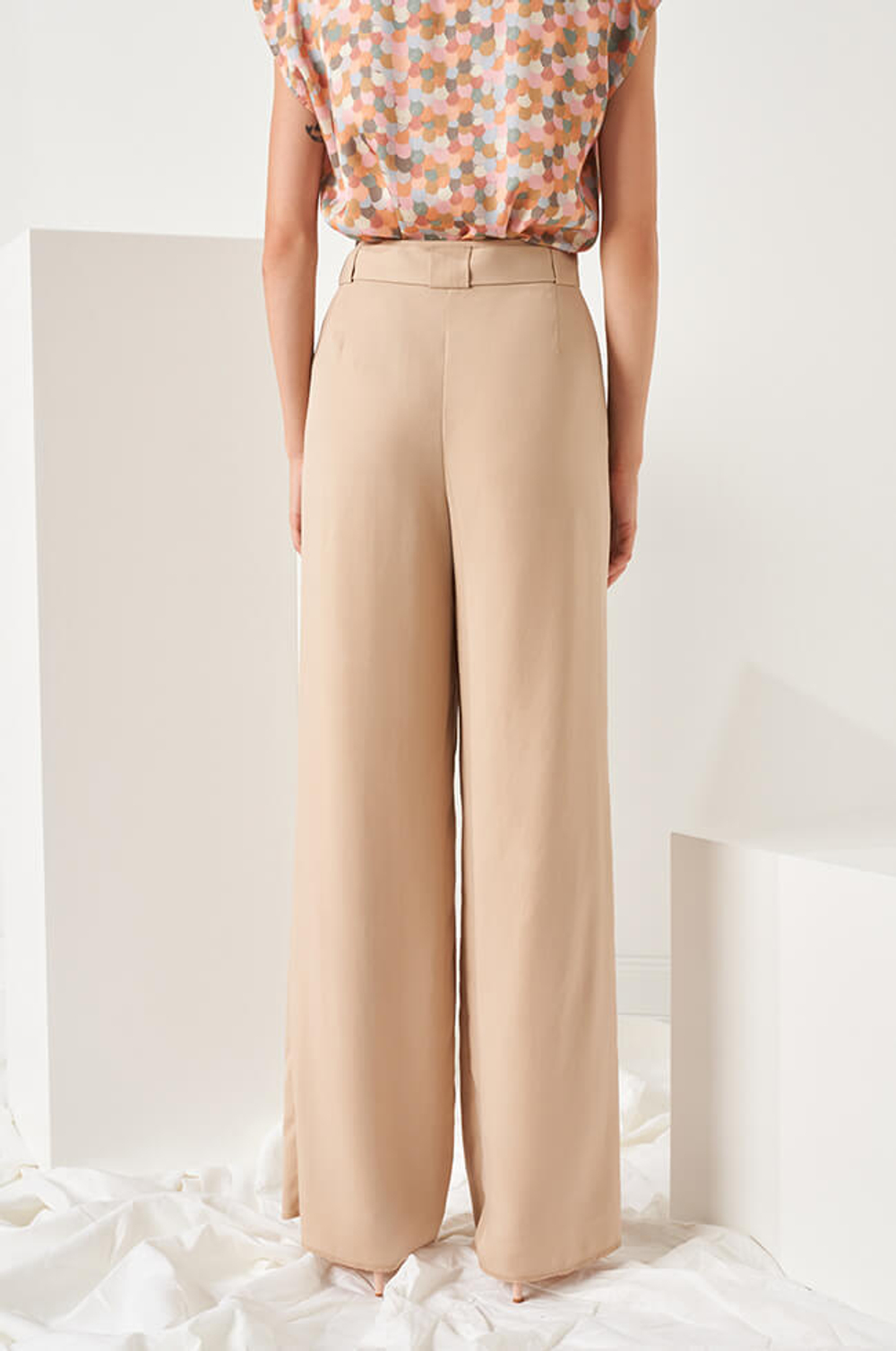 3967 Брюки женские (бежевый)