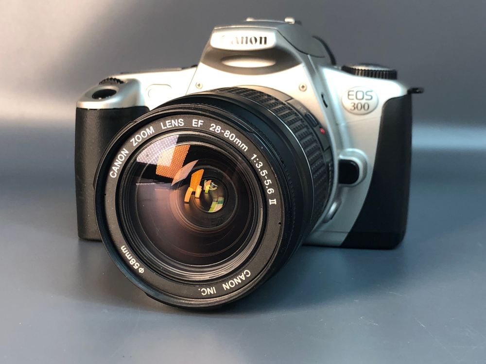Canon EOS 300 kit EF 28-80mm 3.5-5.6