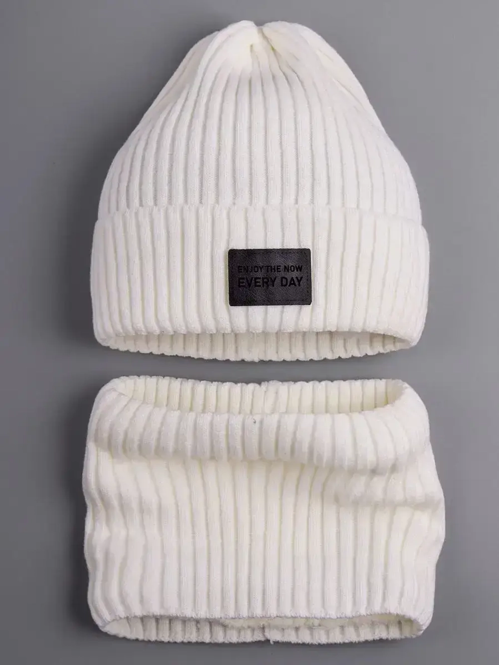 Шапка и снуд детские осенние