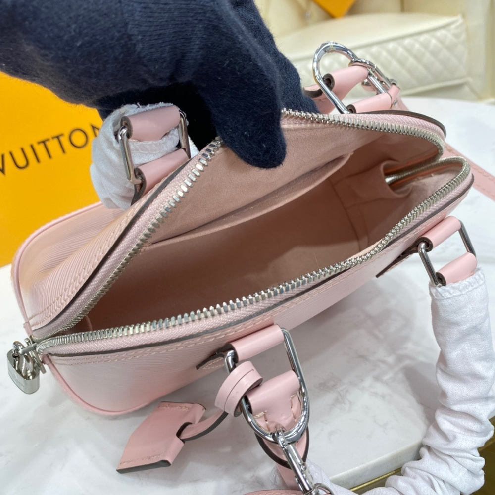 Louis Vuitton Alma BB