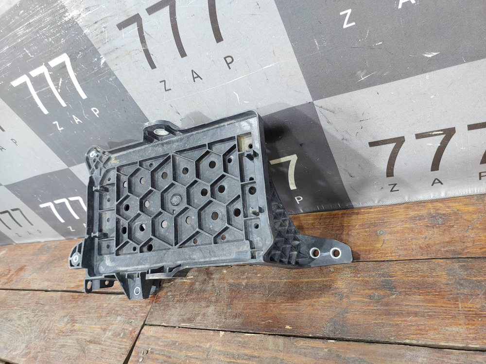 Площадка аккумулятора Chery Tiggo 7 Pro 20-нв Б/У Оригинал 807000408AA