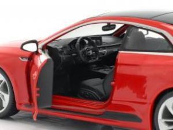 Maşın Audi 1:24 kolleksiya 31978