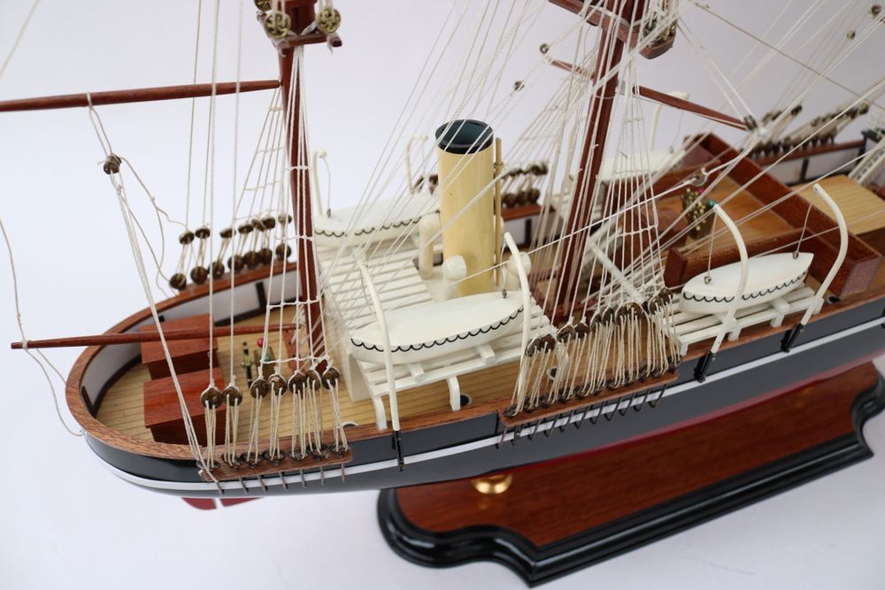 Van Der Heijden Парусник "RRS DISCOVERY", Британия