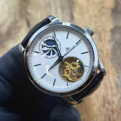 Часы Jaeger-LeCoultre