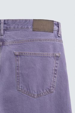 ZARA ДЖИНСЫ STRAIGHT FIT С ЭФФЕКТОМ ПОТЕРТОСТИ, ЛИЛОВЫЙ