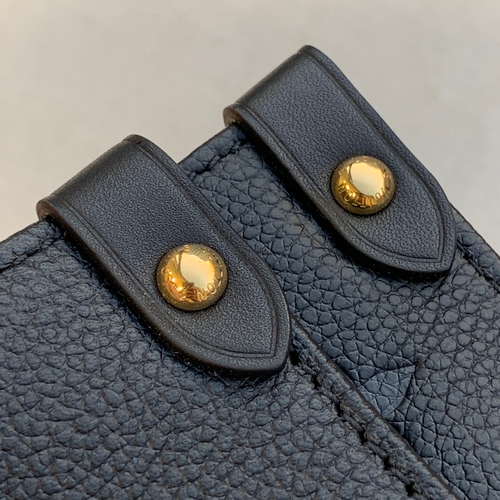 Louis Vuitton OnTheGo GM