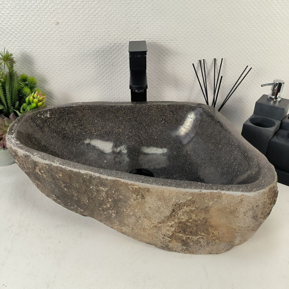 Раковина из речного камня RS-65039 54*38*15 0857