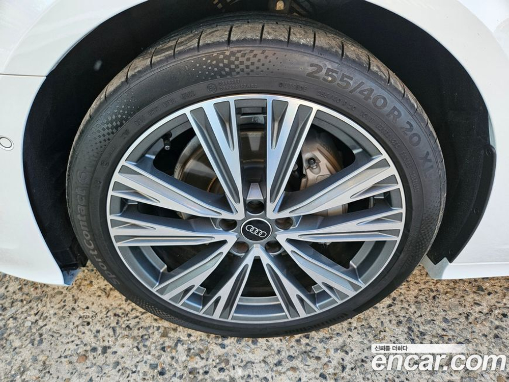 Audi A6 (C8) 45 TFSI Quattro Premium (12.2022)