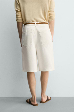 ZARA ШОРТЫ RELAXED FIT СО СКЛАДКАМИ, БЕЛЫЙ